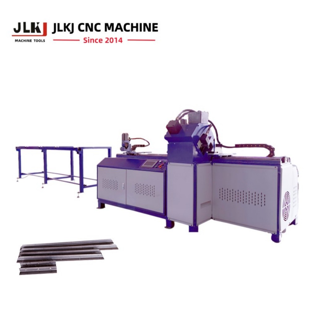 Punching machine