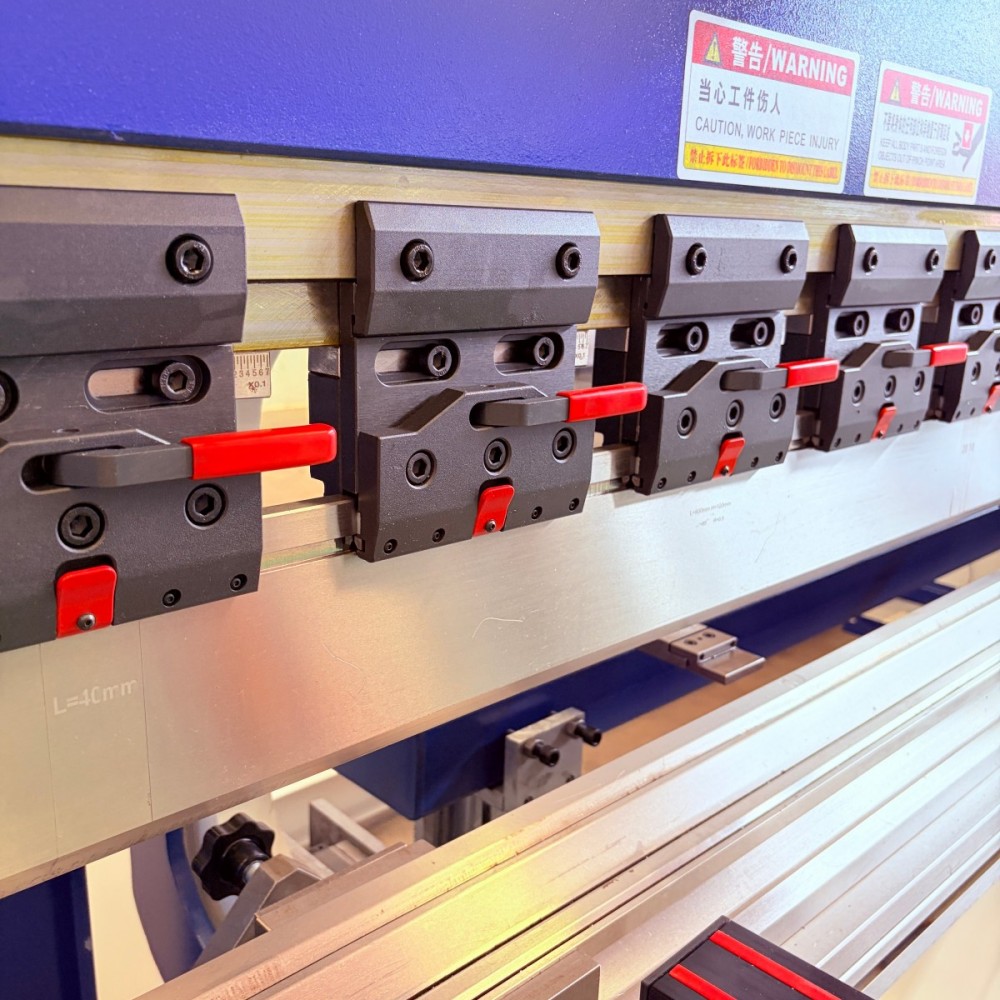 Style B Segmented Upper Punch Clamps