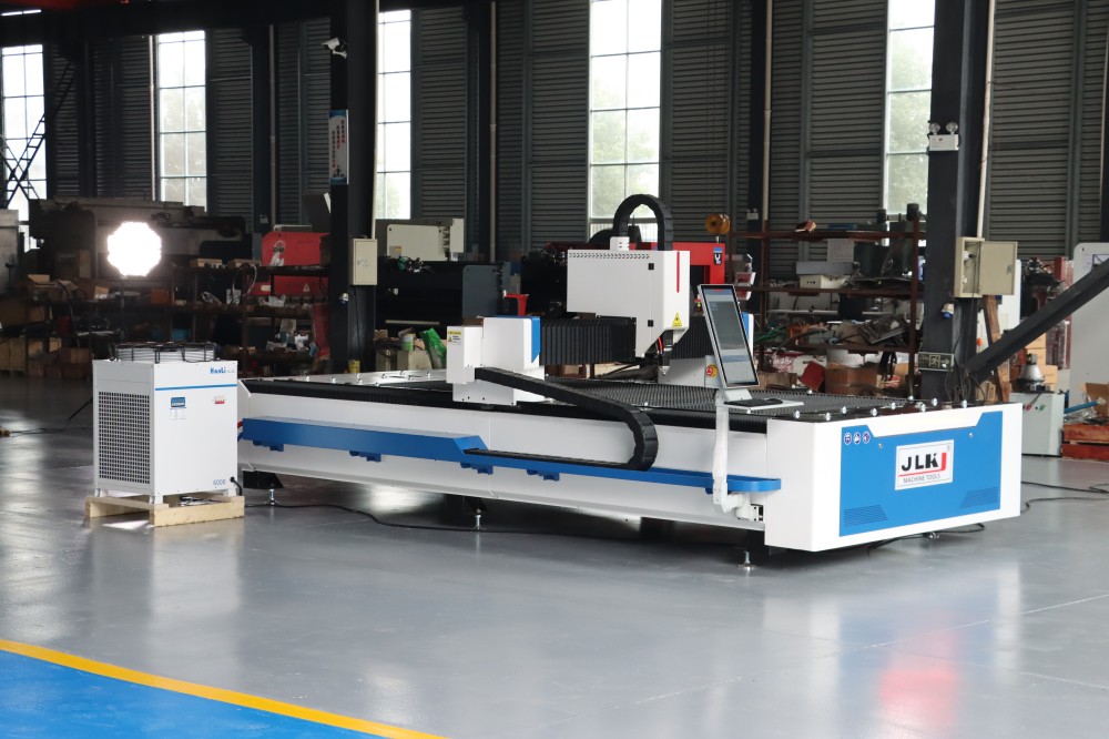 Fiber Laser Cutting Machine Factory Workshop View